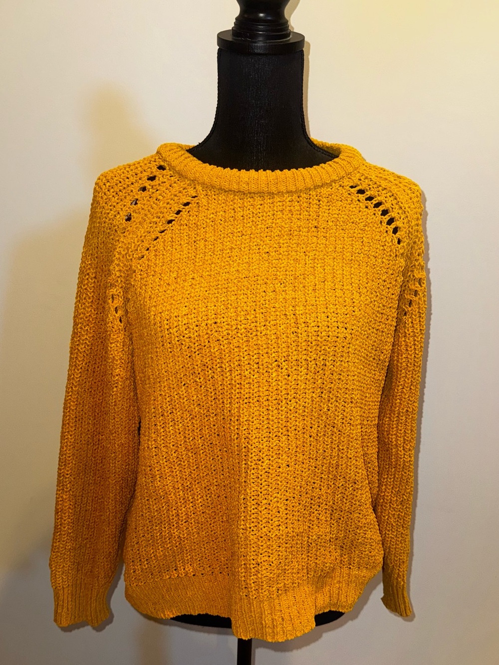 Women's Crew Neck Sweater